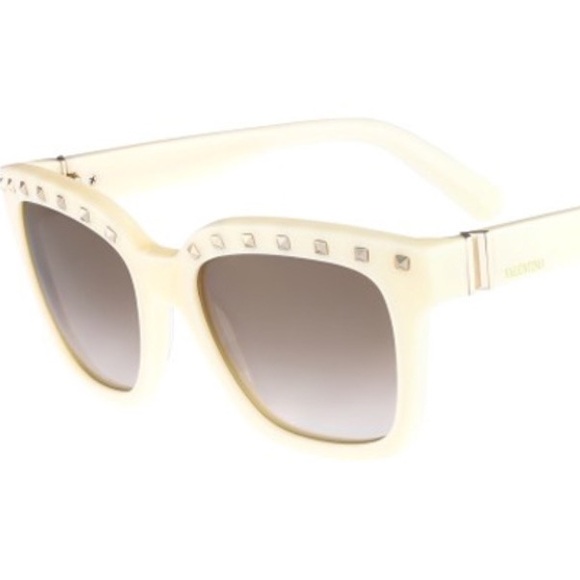 Valentino
Garavani
SUNGLASSES
White - Picture 4 of 4